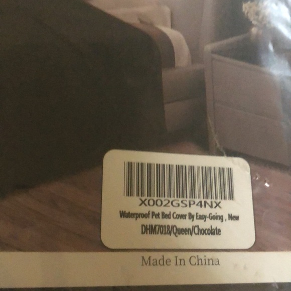 Easy-Going 100% Waterproof Fleece Bed Cover Washable Furniture Protector Cover - Picture 8 of 8